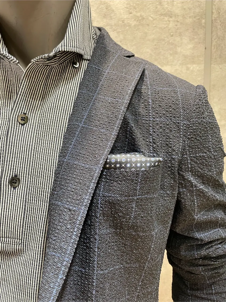 JOSEPH ABBOUD 東　 コーディネート画像