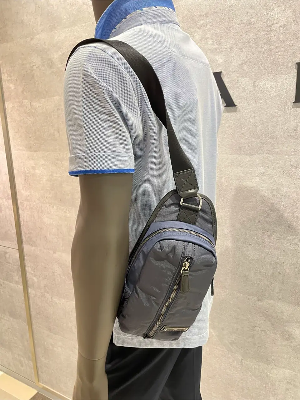 JOSEPH ABBOUD 東　 コーディネート画像