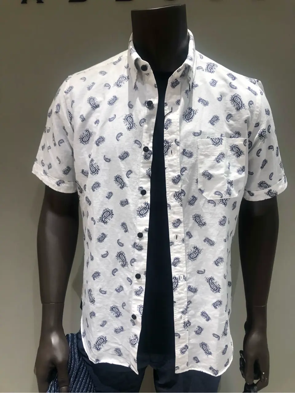 JOSEPH ABBOUD 川田 コーディネート画像