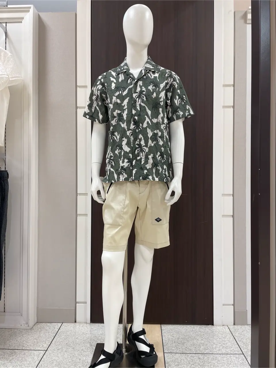 JOSEPH ABBOUD 松山 コーディネート画像