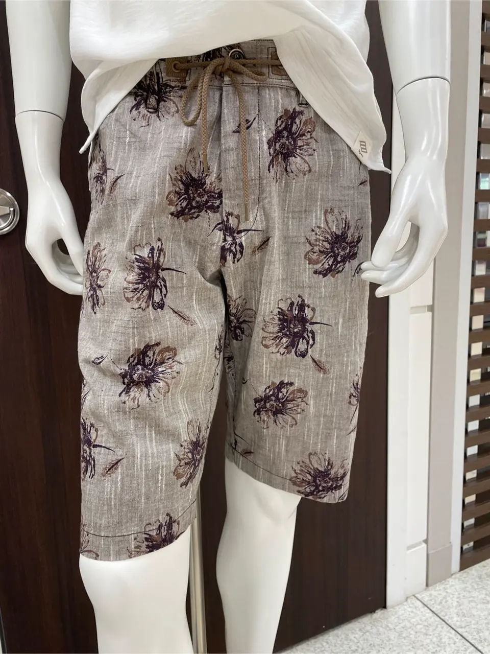 JOSEPH ABBOUD 松山 コーディネート画像