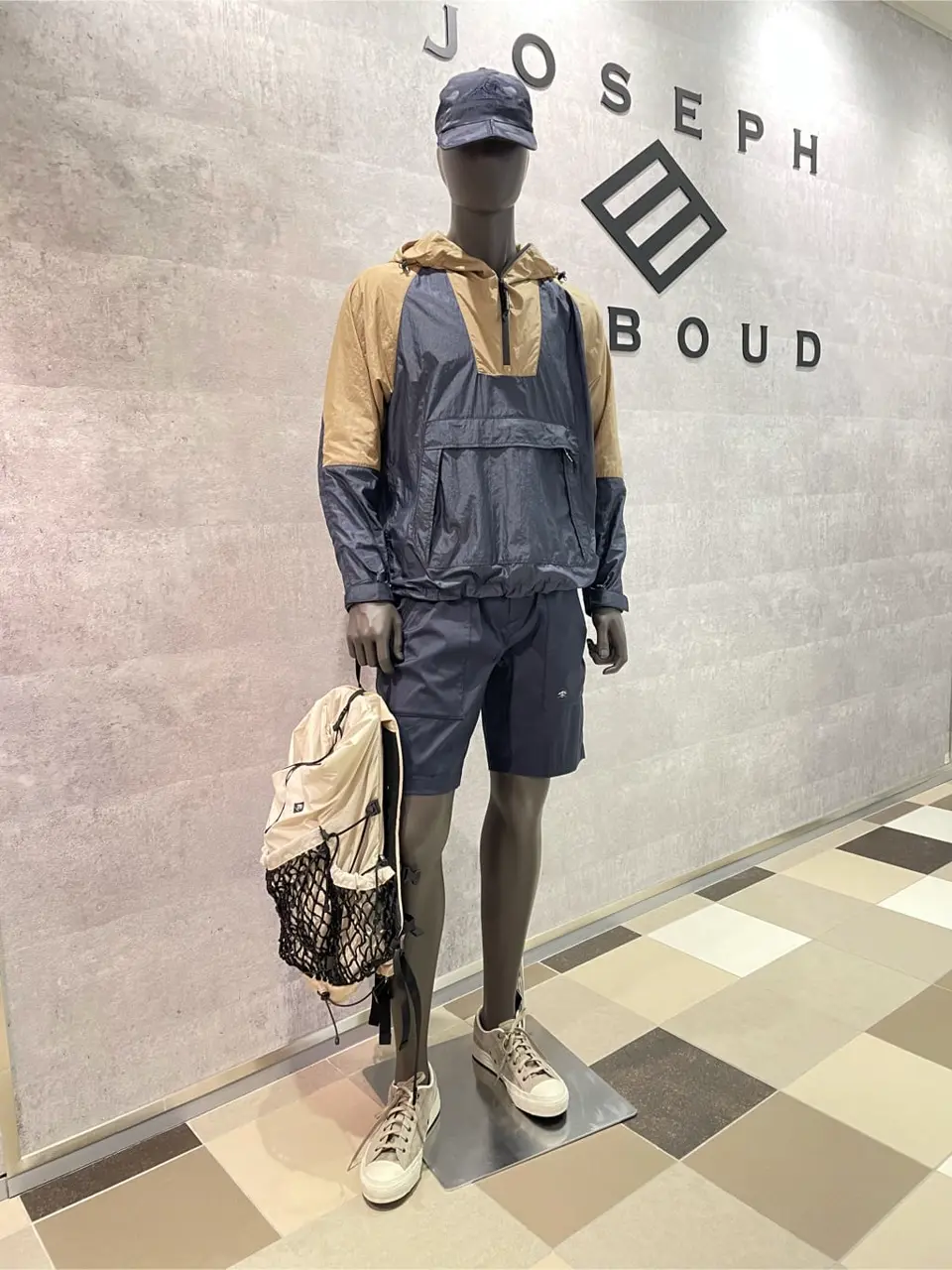  東　 コーディネート画像