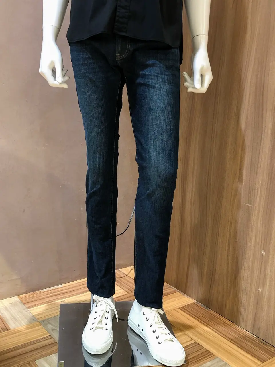 JOSEPH ABBOUD 小城 コーディネート画像