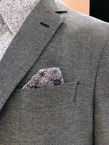 JOSEPH ABBOUD 小城 コーディネート画像