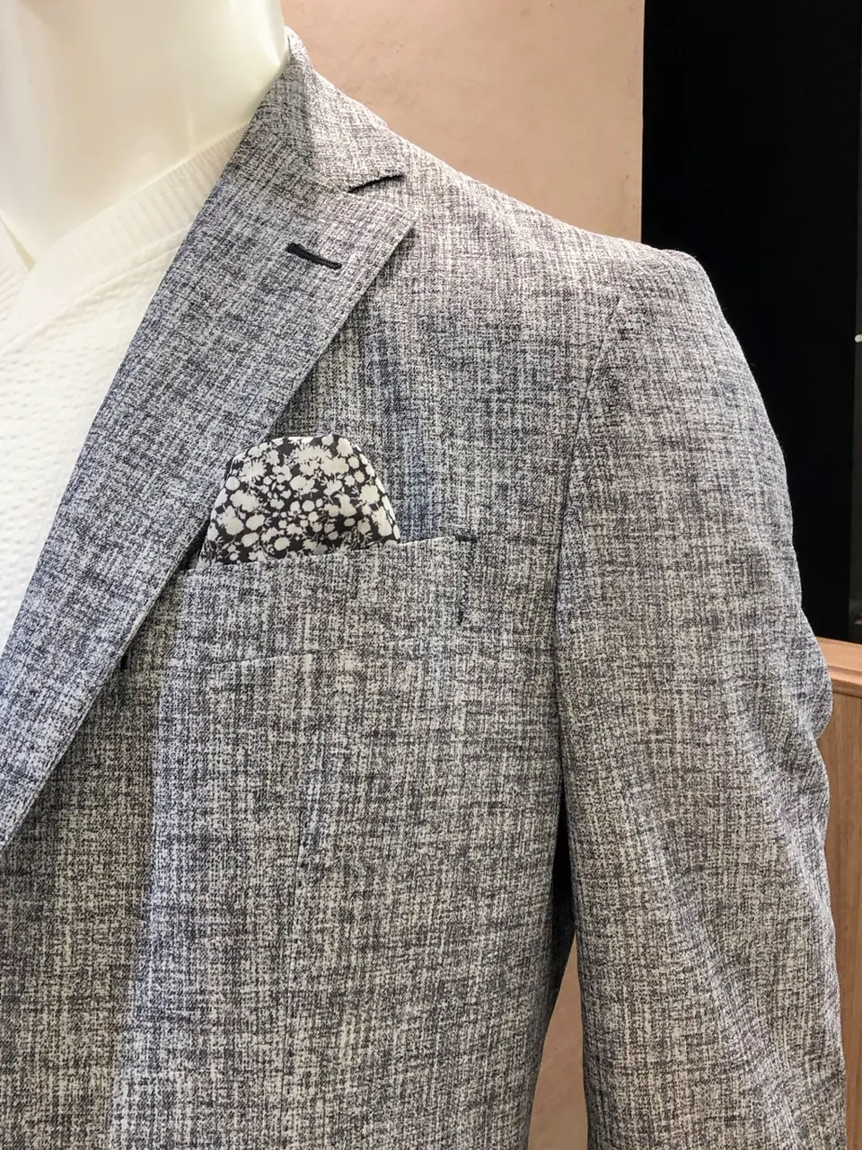 JOSEPH ABBOUD 森部 コーディネート画像