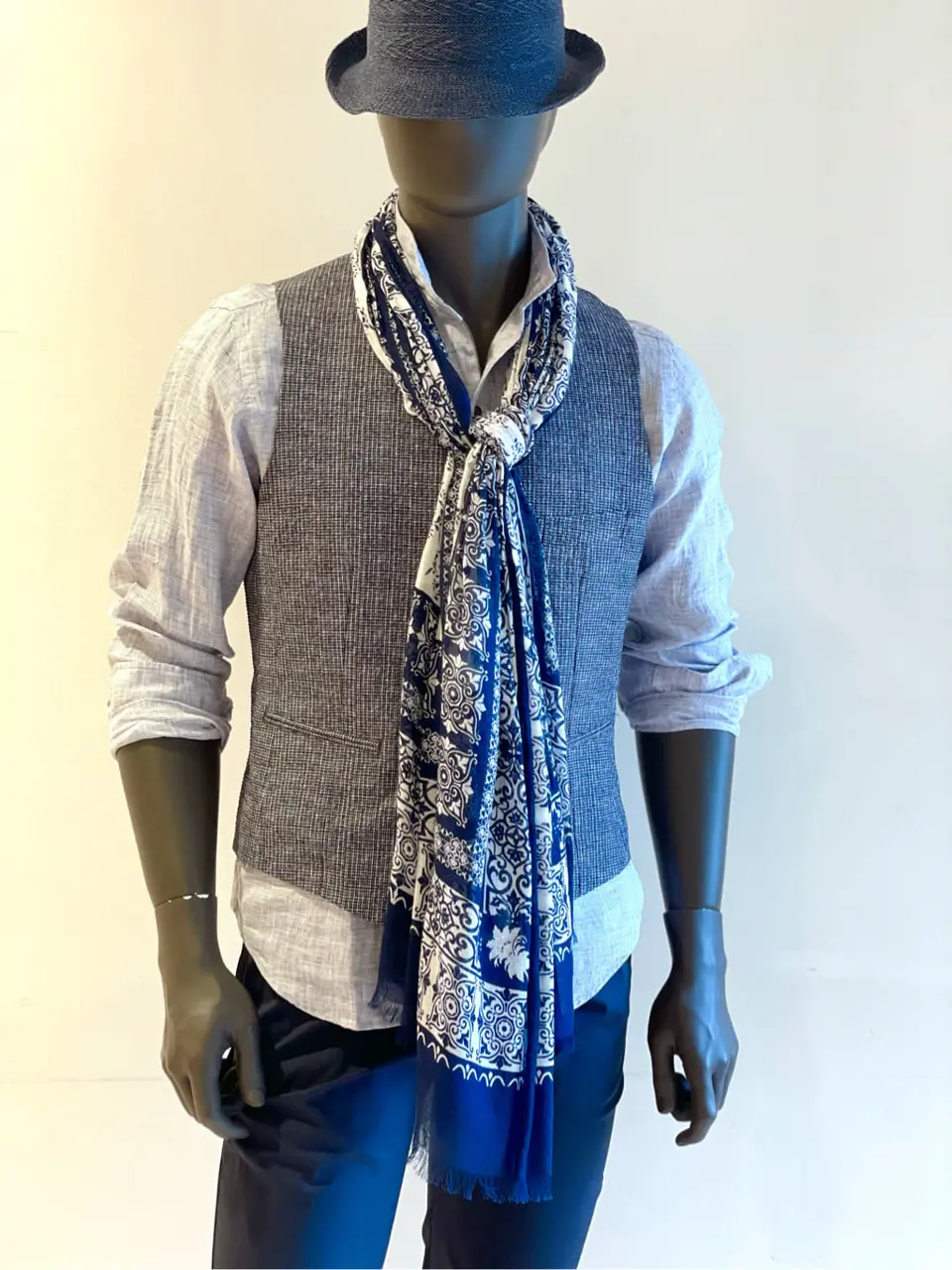 JOSEPH ABBOUD 金本 コーディネート画像