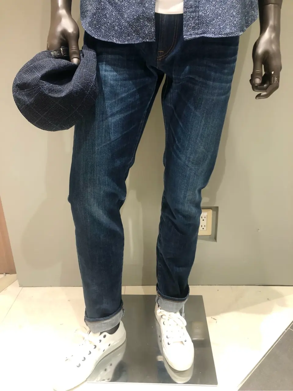 JOSEPH ABBOUD 川田 コーディネート画像