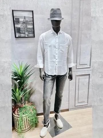 JOSEPH ABBOUD 二澤 コーディネート画像