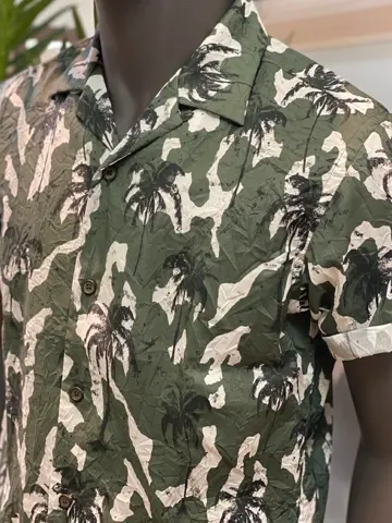 JOSEPH ABBOUD スタッフ コーディネート画像