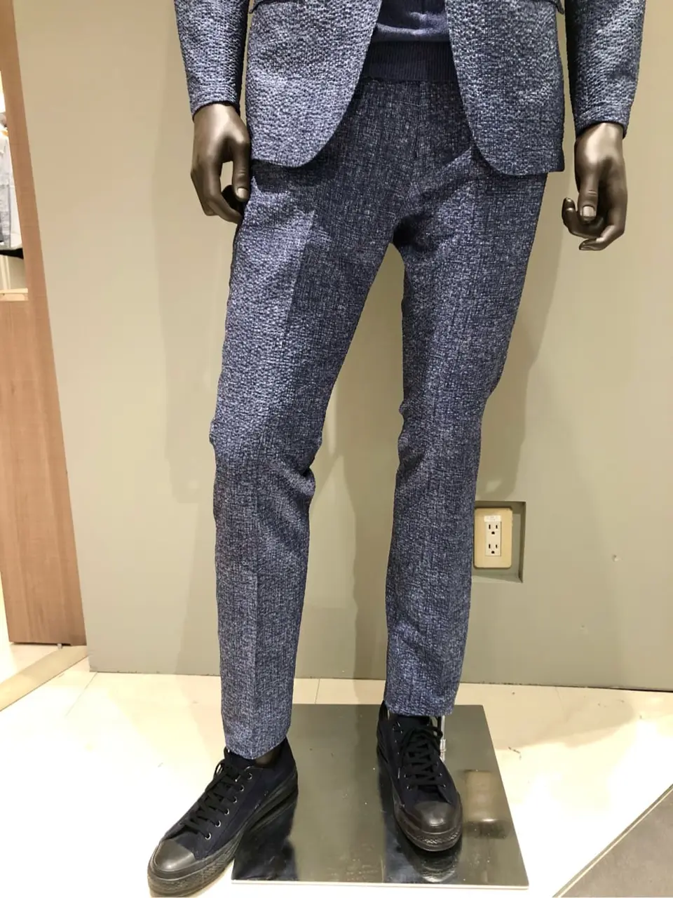 JOSEPH ABBOUD 川田 コーディネート画像