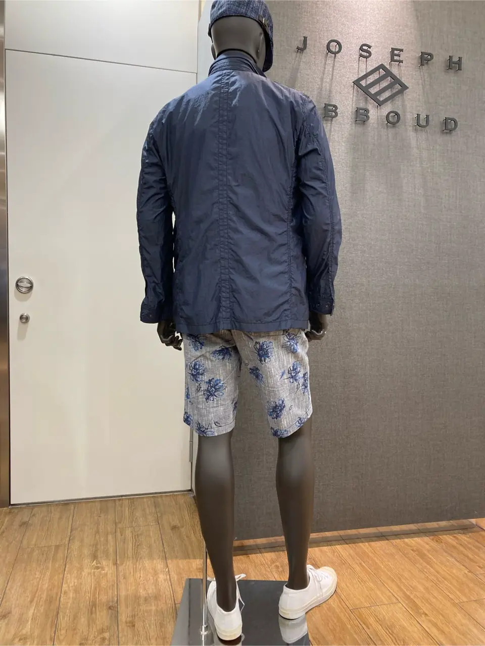 JOSEPH ABBOUD 丈六 コーディネート画像