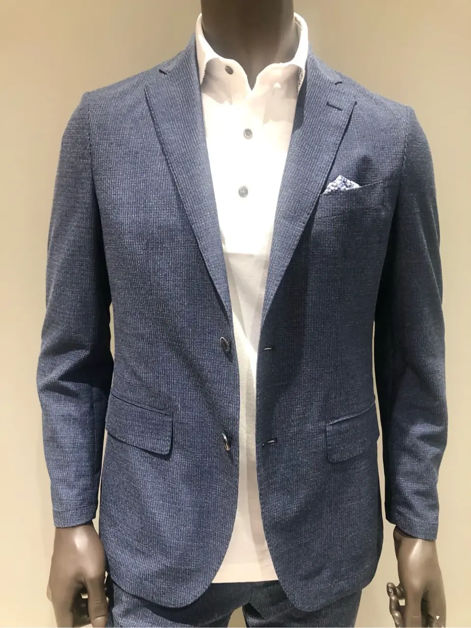 JOSEPH ABBOUD 川田 コーディネート画像
