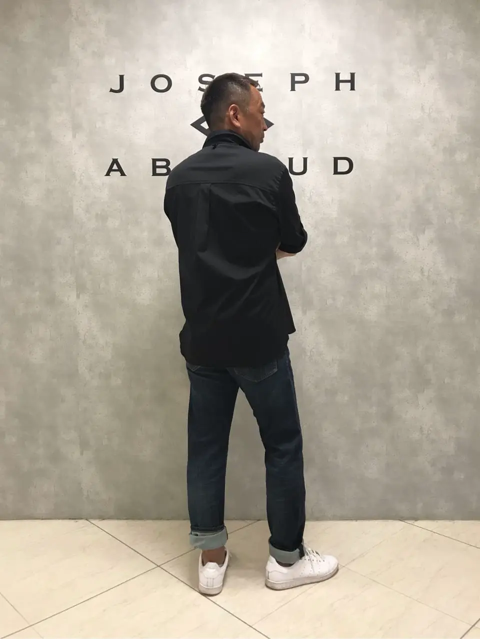 JOSEPH ABBOUD 佐藤 コーディネート画像