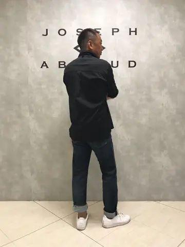 JOSEPH ABBOUD 佐藤 コーディネート画像