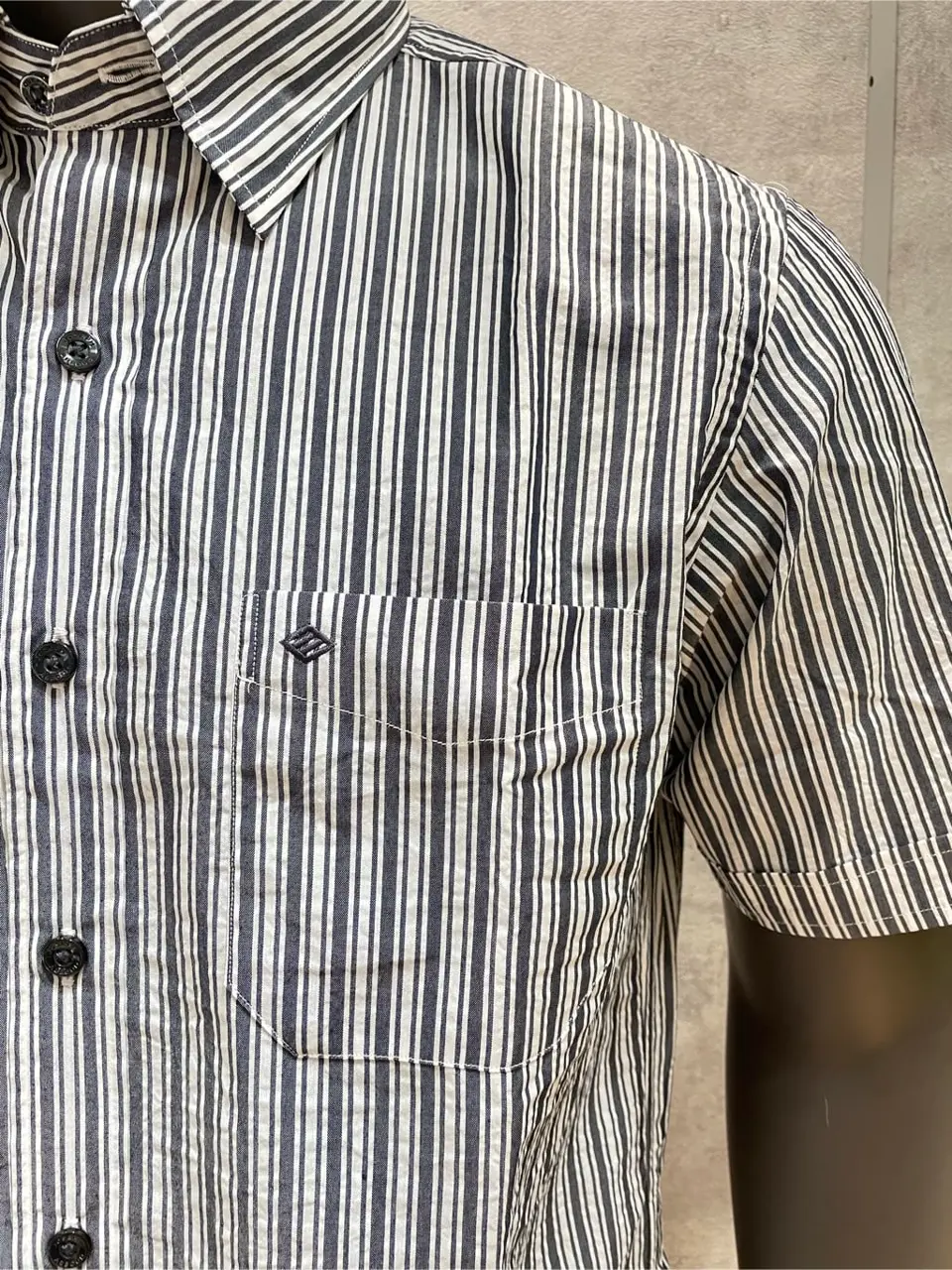 JOSEPH ABBOUD 東　 コーディネート画像