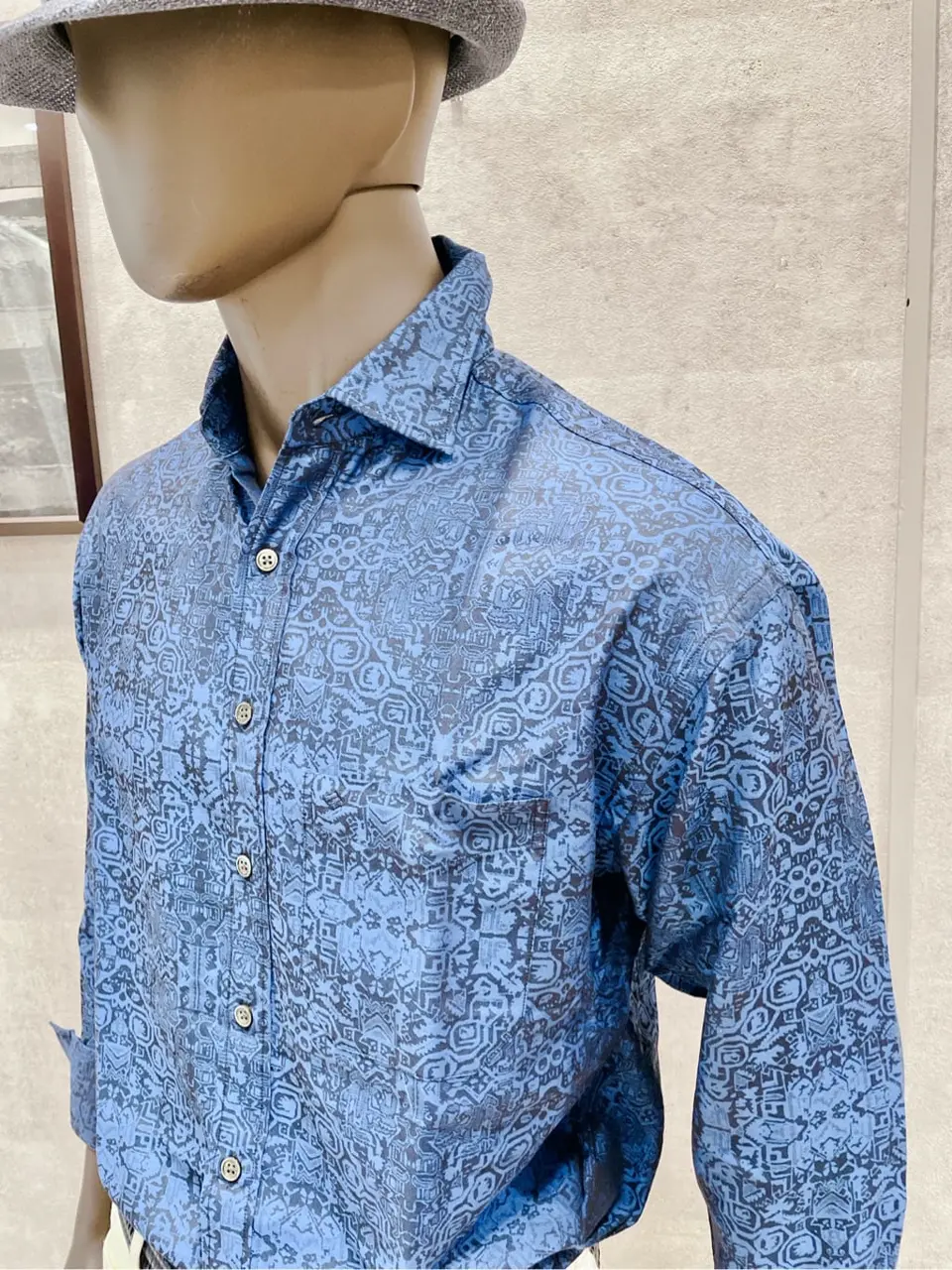 JOSEPH ABBOUD 二澤 コーディネート画像