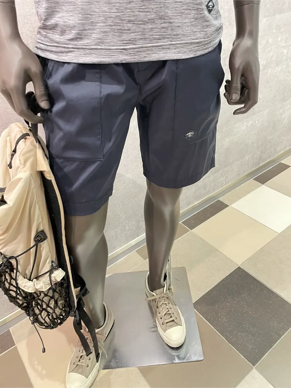 JOSEPH ABBOUD 東　 コーディネート画像