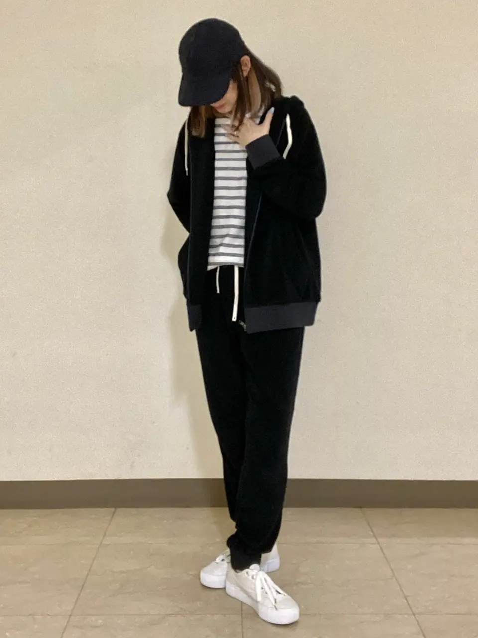  たかい　かおり コーディネート画像