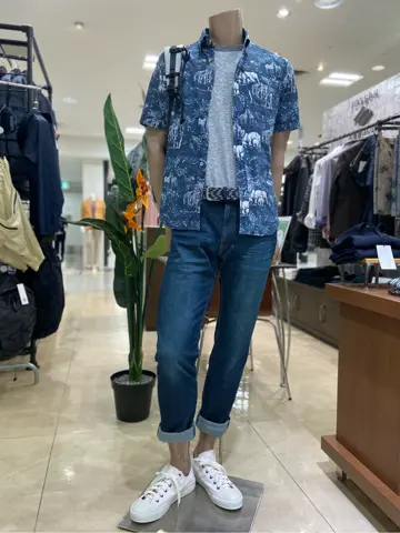 JOSEPH ABBOUD たかい　かおり コーディネート画像