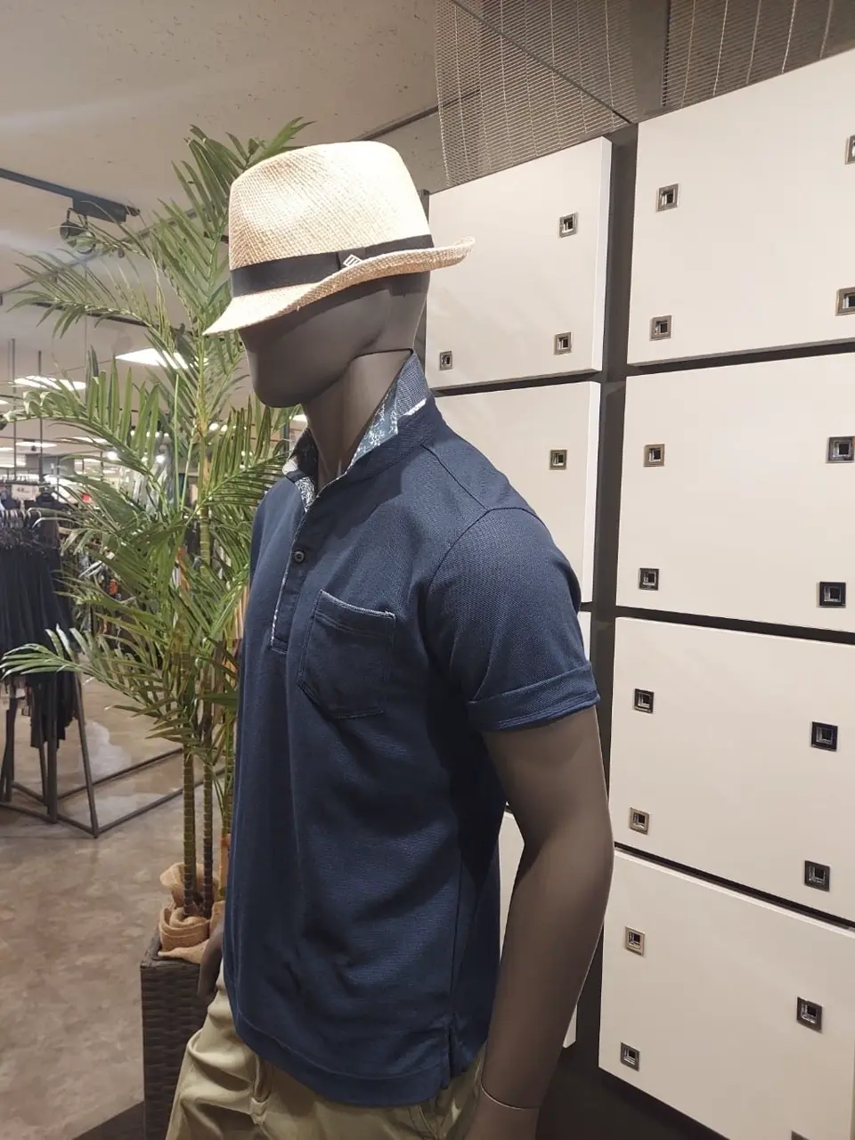 JOSEPH ABBOUD 宮下 コーディネート画像