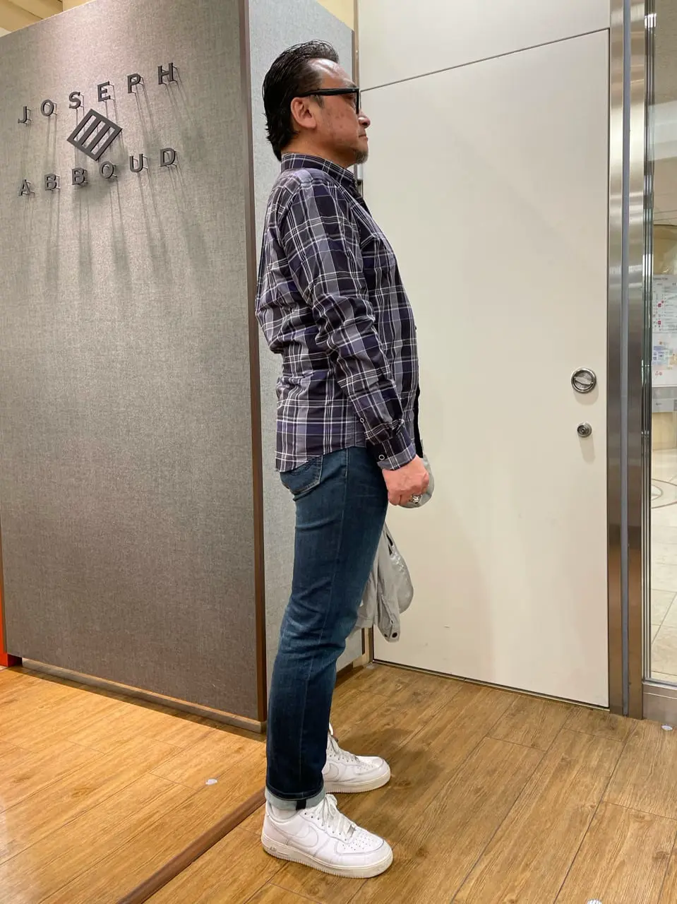 JOSEPH ABBOUD 辰見 コーディネート画像