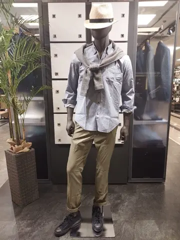 JOSEPH ABBOUD 宮下 コーディネート画像