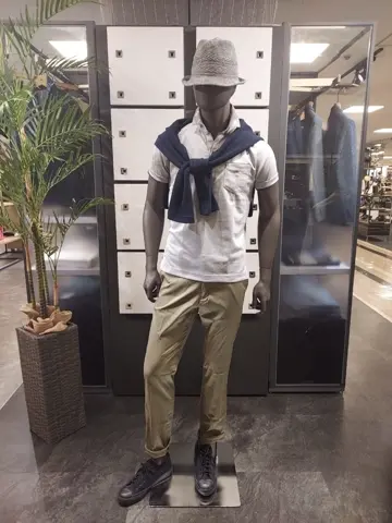 JOSEPH ABBOUD 宮下 コーディネート画像