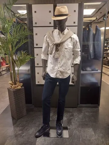 JOSEPH ABBOUD 宮下 コーディネート画像