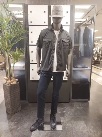 JOSEPH ABBOUD 宮下 コーディネート画像