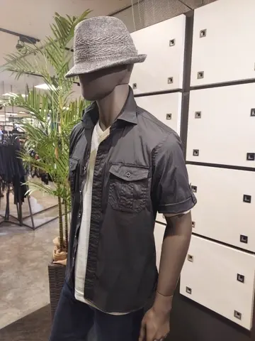 JOSEPH ABBOUD 宮下 コーディネート画像