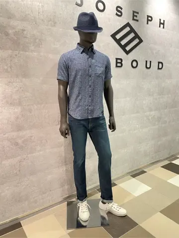 JOSEPH ABBOUD 東　 コーディネート画像