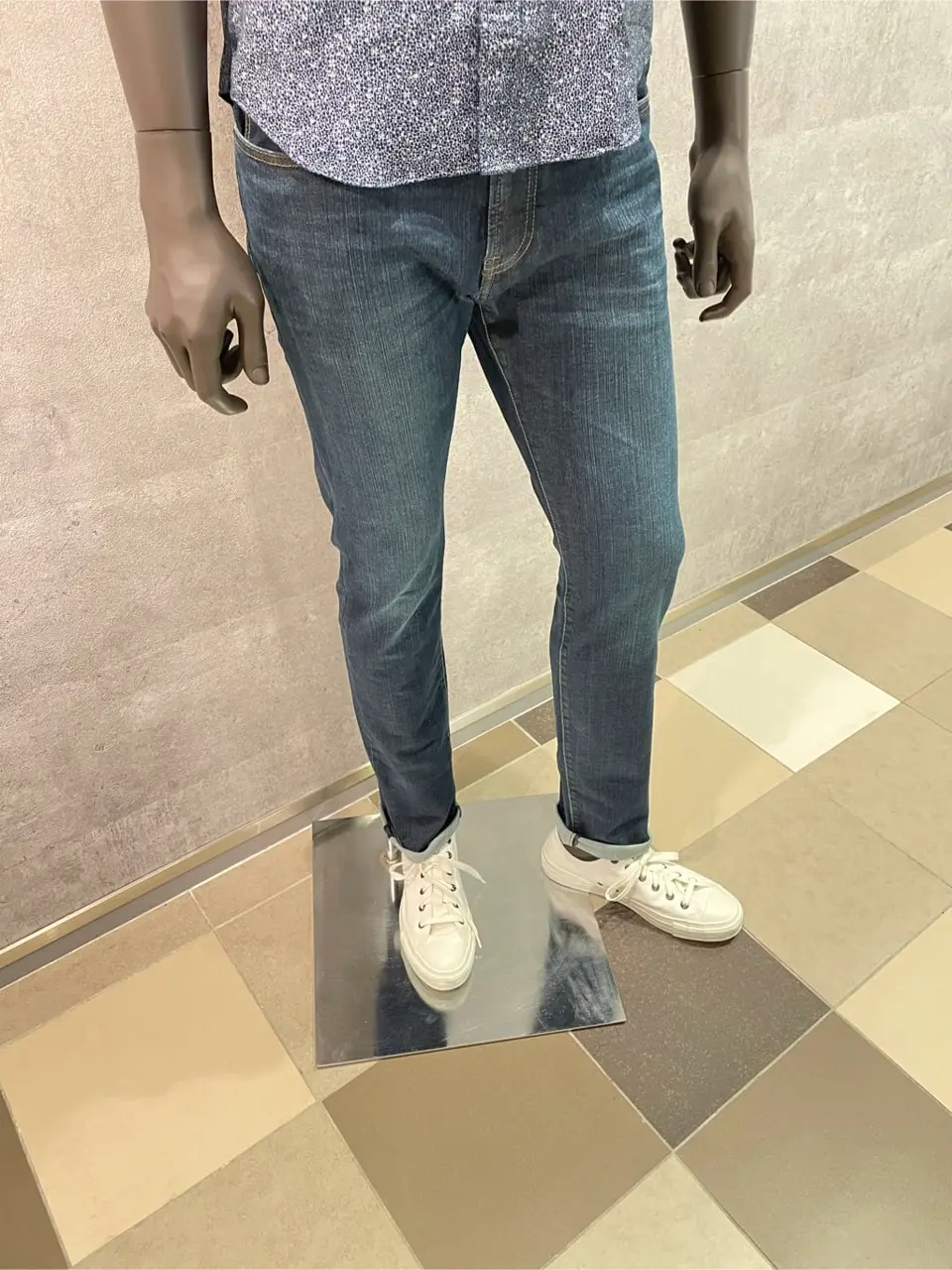 JOSEPH ABBOUD 東　 コーディネート画像