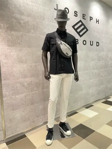 JOSEPH ABBOUD 東　 コーディネート画像