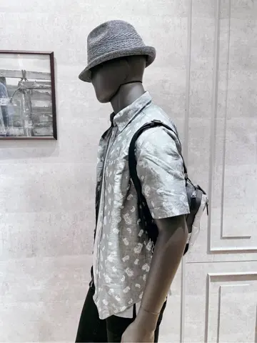 JOSEPH ABBOUD 二澤 コーディネート画像