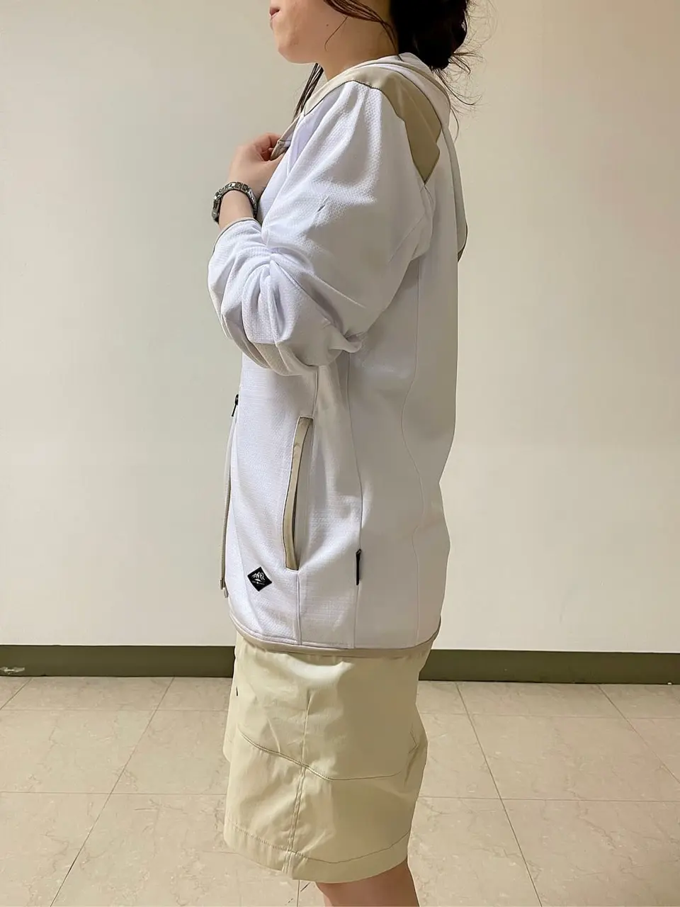 JOSEPH ABBOUD Konda コーディネート画像