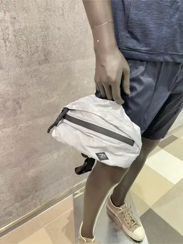 JOSEPH ABBOUD 東　 コーディネート画像