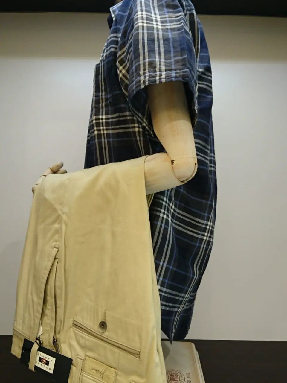 JOSEPH ABBOUD 大野 コーディネート画像