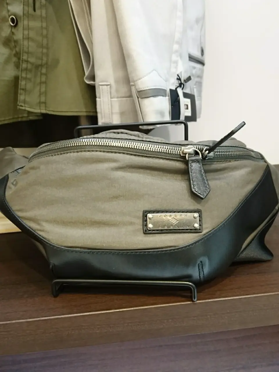 JOSEPH ABBOUD 大野 コーディネート画像