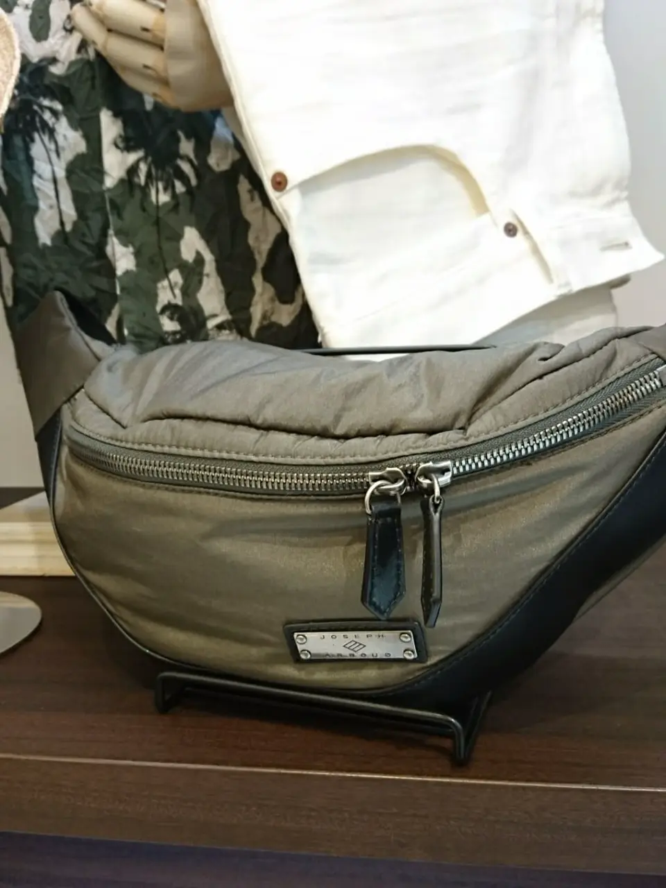 JOSEPH ABBOUD 大野 コーディネート画像