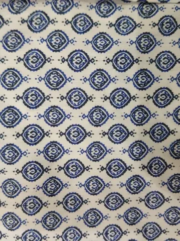 JOSEPH ABBOUD 安東 コーディネート画像