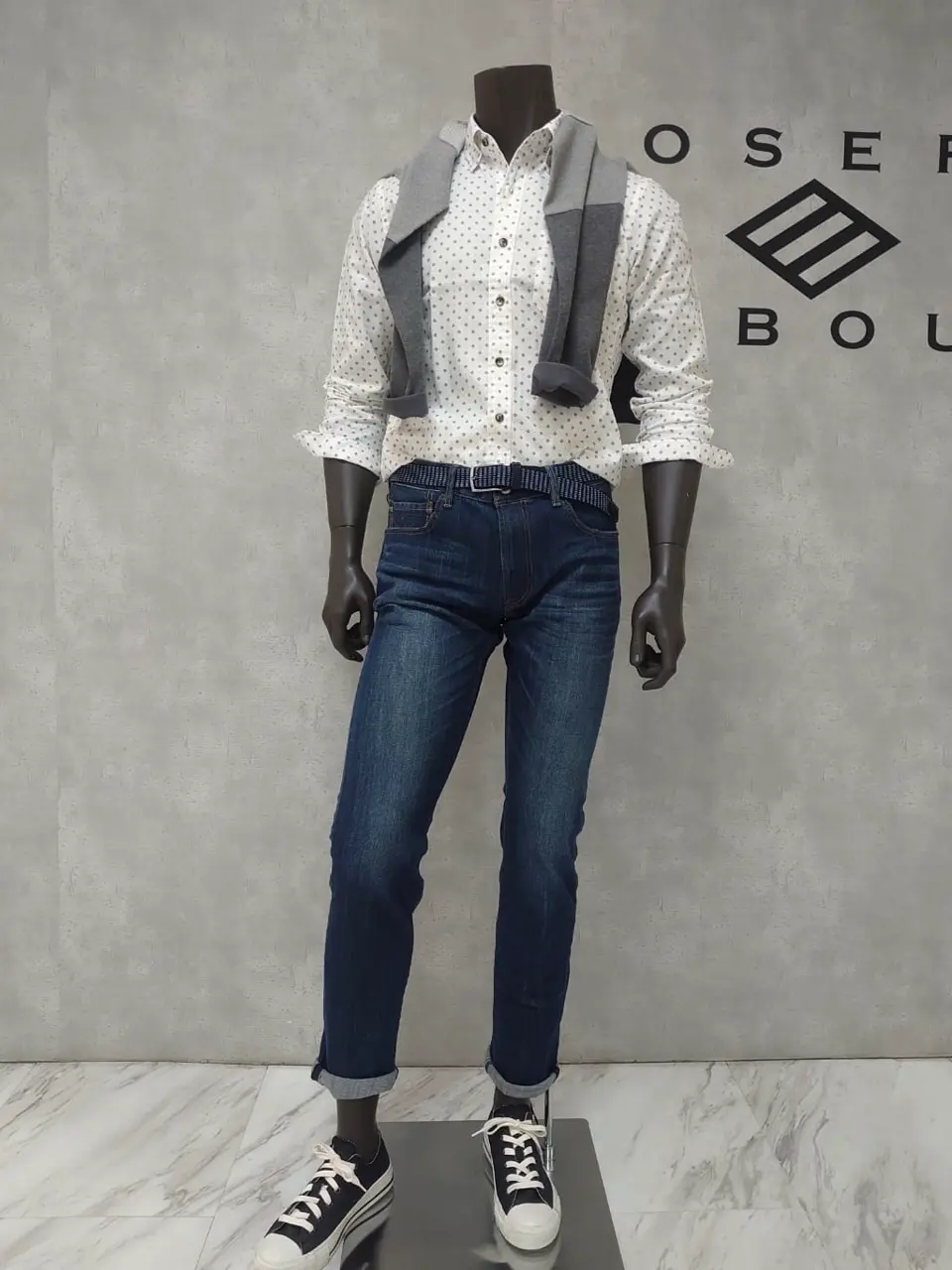 JOSEPH ABBOUD 石川 コーディネート画像