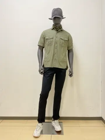 JOSEPH ABBOUD 金本 コーディネート画像