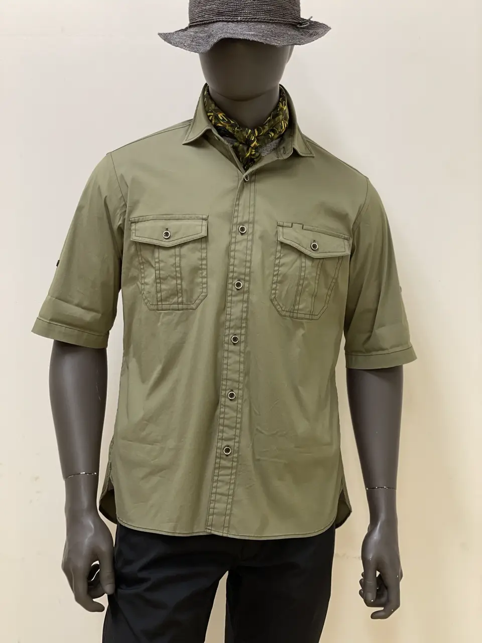 JOSEPH ABBOUD 金本 コーディネート画像