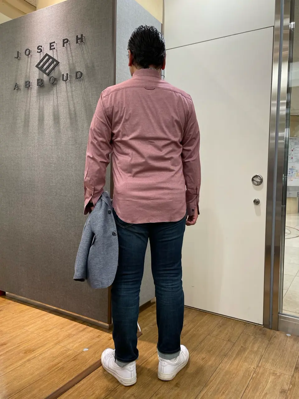 JOSEPH ABBOUD 辰見 コーディネート画像