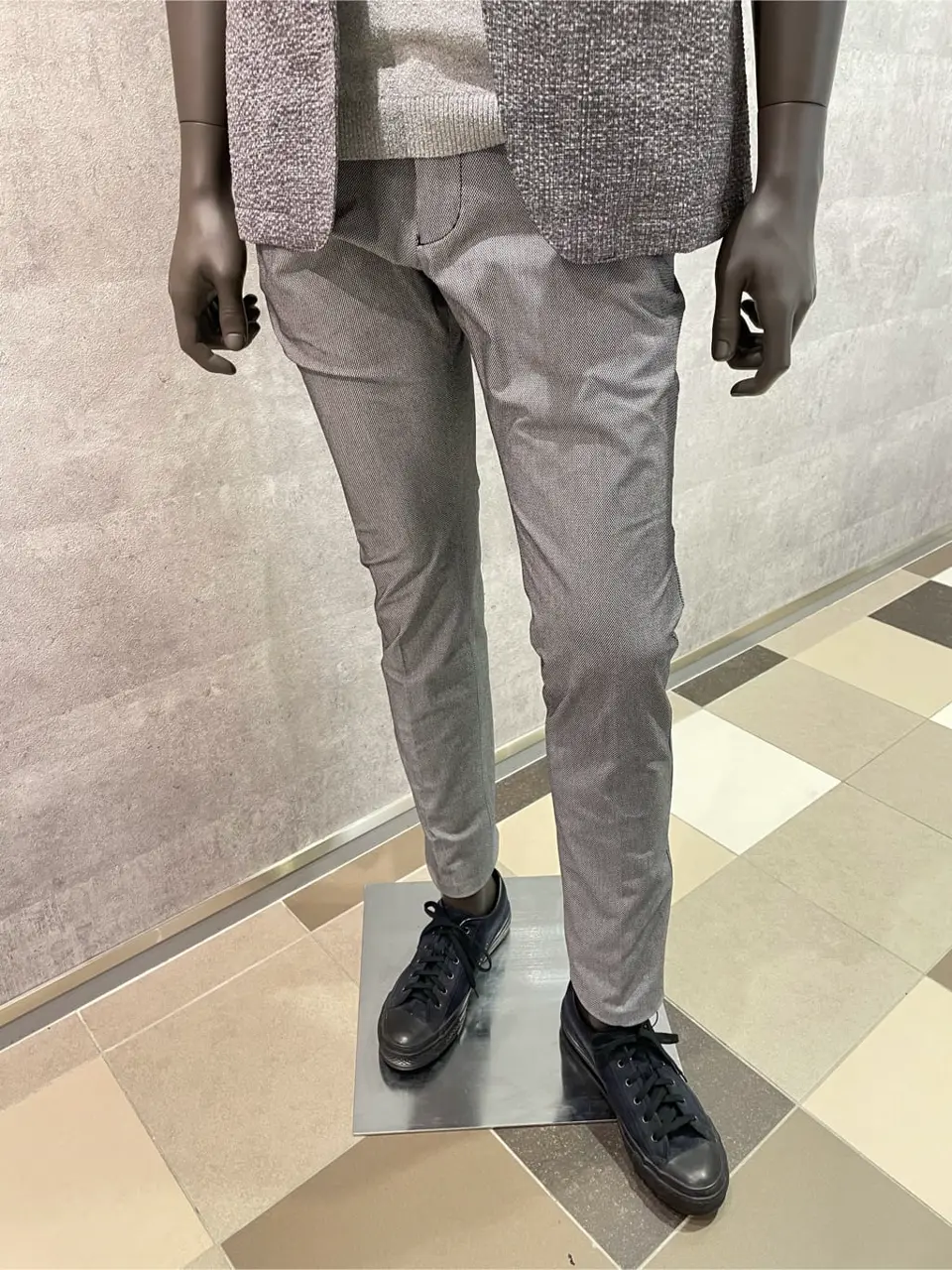 JOSEPH ABBOUD 東　 コーディネート画像