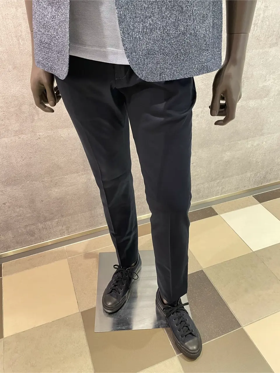 JOSEPH ABBOUD 東　 コーディネート画像