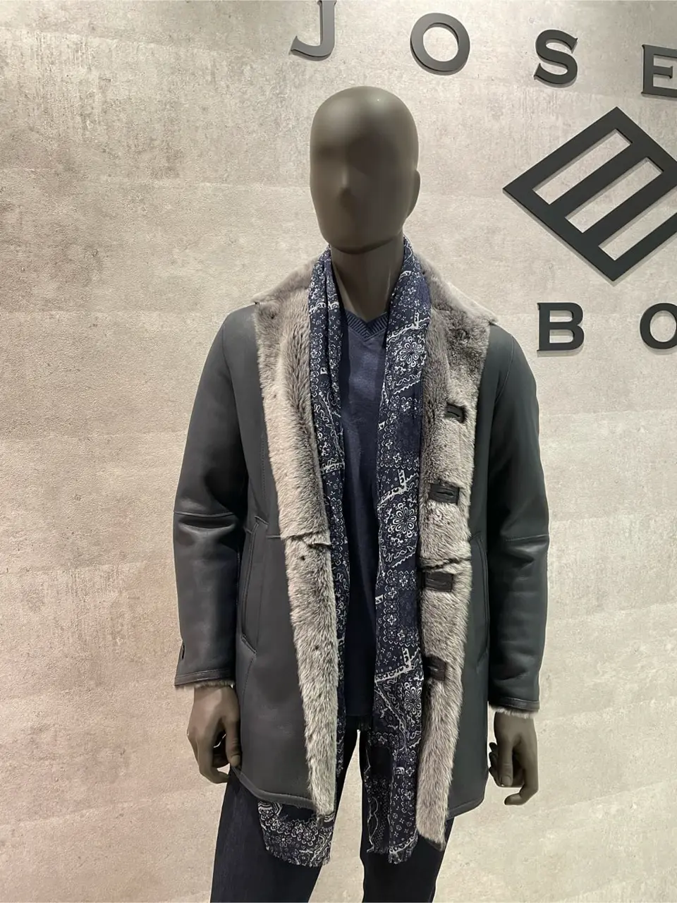 JOSEPH ABBOUD 東　 コーディネート画像