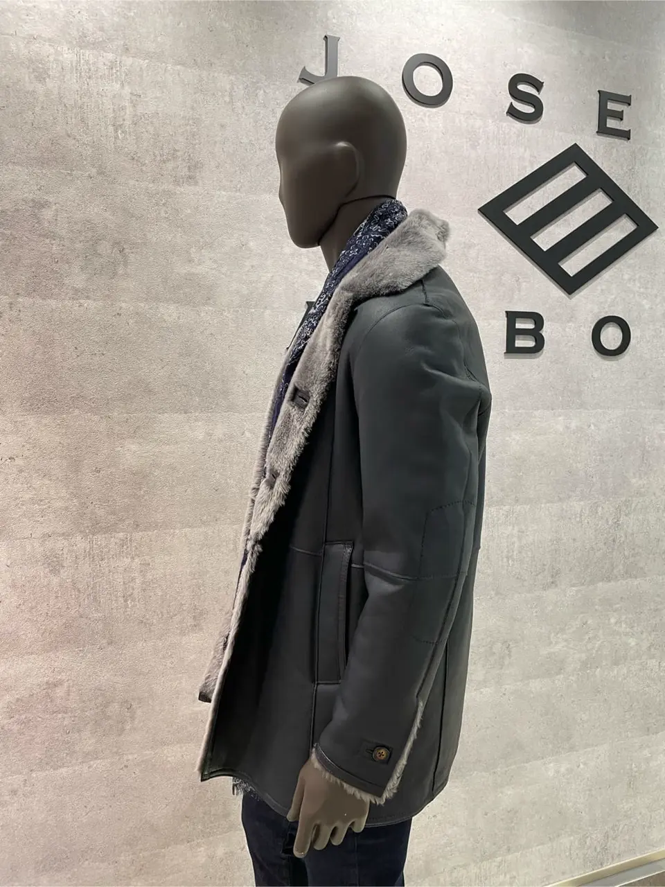 JOSEPH ABBOUD 東　 コーディネート画像