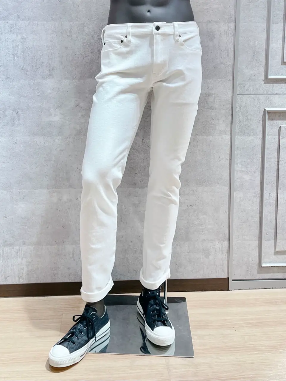 JOSEPH ABBOUD 二澤 コーディネート画像