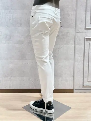 JOSEPH ABBOUD 二澤 コーディネート画像